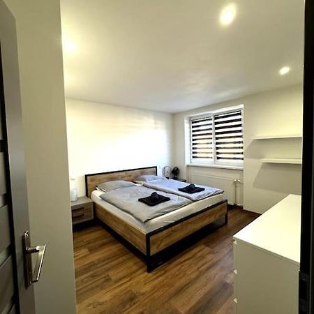 Modern Apartment In City Centre Banská Bystrica Eksteriør billede